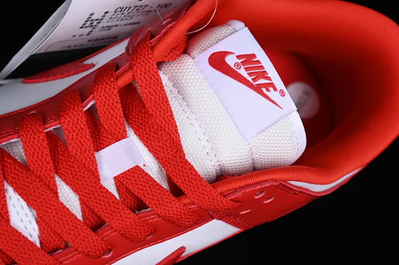 All Categories Nk SB Dunk Series Nk SB Dunk Low Low-top Sneakers Nk Dunk Low SB "University Red" White and Red Dunk Series First Layer Low-top Casual Sports Skateboard Shoes CU1727-100